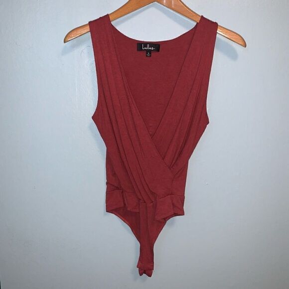 Lulu’s Bodysuit Size Small - Picture 1 of 3